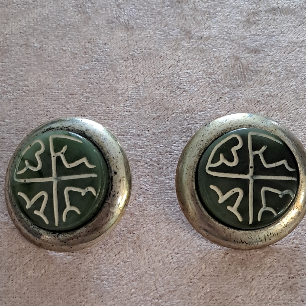 Vintage Distressed Carved Green Lucite Tribal Tibetan Silvertone Earrings